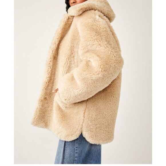 NWT FREE PEOPLE Pretty Perfect Fur Peacoat / Tea XL - Picture 3 of 9